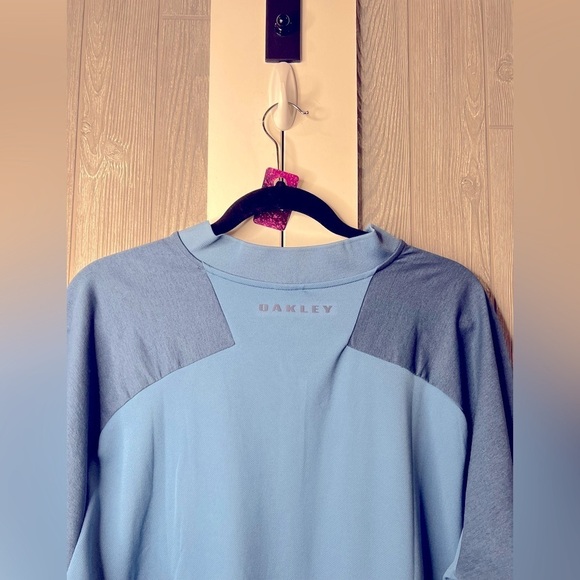 251. NWOT Oakley Icon BI Color Polo Blue Two Tone 2XL - Picture 10 of 10